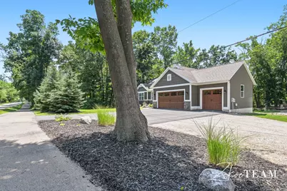 143 Maynard Avenue SW, Grand Rapids, MI 49534 - Photo 3