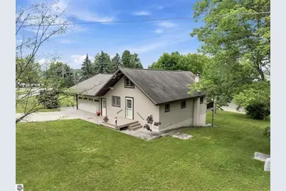 10876 Lockwood Drive, Cadillac, MI 49601 - Photo 29