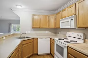 2924 Barclay Wy, Ann Arbor, MI 48105 - Photo 5