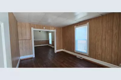 2744 8th Street, Muskegon Heights, MI 49444 - Photo 7
