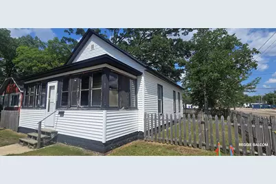 2744 8th Street, Muskegon Heights, MI 49444 - Photo 1