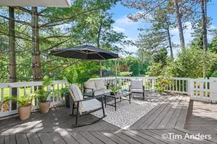 3433 Meadowood Trail Dr SE, Grand Rapids, MI 49546 - Photo 11