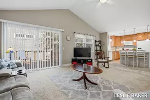 14806 Woodswalk Ct, Spring Lake, MI 49456 - Photo 13