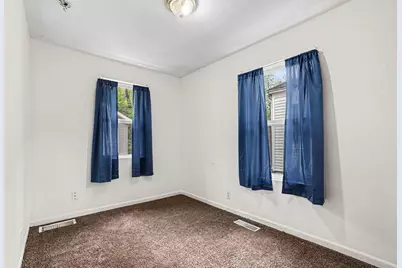 1016 Palmer Avenue, Kalamazoo, MI 49001 - Photo 7