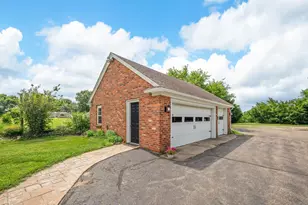 56777 M-51 S, Dowagiac, MI 49047 - Photo 9