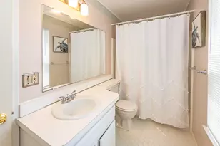 3351 Burbank Dr, Ann Arbor, MI 48105 - Photo 29