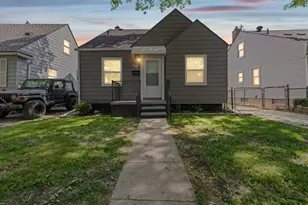 576 Garfield Ave, Lincoln Park, MI 48146 - Photo 3