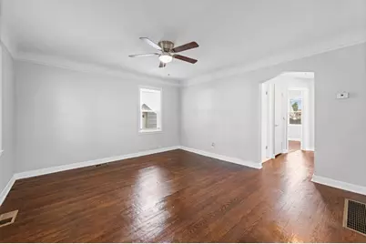 576 Garfield Avenue, Lincoln Park, MI 48146 - Photo 7