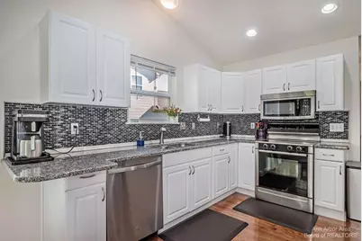 4267 Knollcrest Road, Ann Arbor, MI 48108 - Photo 3