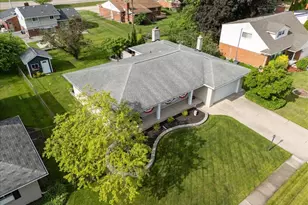 34650 Wood St, Livonia, MI 48154 - Photo 37