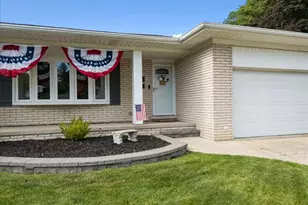 34650 Wood St, Livonia, MI 48154 - Photo 39