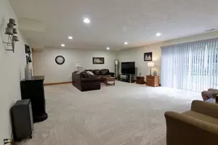 6829 Wintergreen Dr, Fruitport, MI 49415 - Photo 23