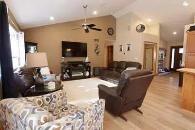 6829 Wintergreen Drive, Fruitport, MI 49415 - Photo 7