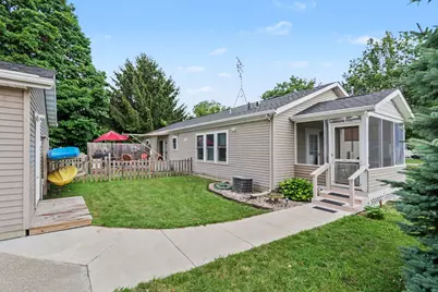 204 E Holcomb Street, Athens, MI 49011 - Photo 25