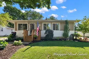 4136 Oriole Ave SW, Wyoming, MI 49509 - Photo 1