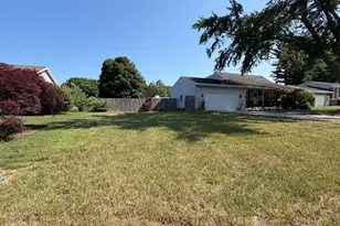 2334 Josephine Ave, Muskegon, MI 49444 - Photo 3