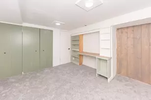 640 Dellwood Dr, Ann Arbor, MI 48103 - Photo 25