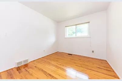 640 Dellwood Drive, Ann Arbor, MI 48103 - Photo 17