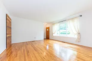 640 Dellwood Dr, Ann Arbor, MI 48103 - Photo 7
