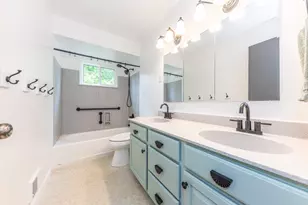640 Dellwood Dr, Ann Arbor, MI 48103 - Photo 21