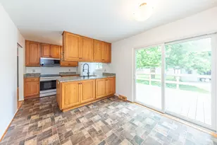 640 Dellwood Dr, Ann Arbor, MI 48103 - Photo 9