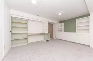 640 Dellwood Dr, Ann Arbor, MI 48103 - Photo 27