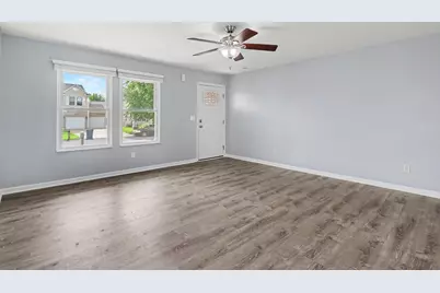 1405 Finleys Lane, Vicksburg, MI 49097 - Photo 3