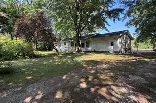 1968 Holton Rd, Muskegon, MI 49445 - Photo 9