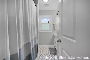1629 Sylvan Ave SE, Grand Rapids, MI 49506 - Photo 23