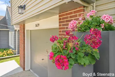 1629 Sylvan Avenue SE, Grand Rapids, MI 49506 - Photo 3