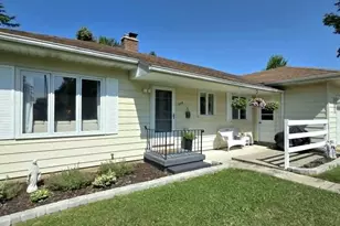 245 S Higham St, Pewamo, MI 48873 - Photo 5