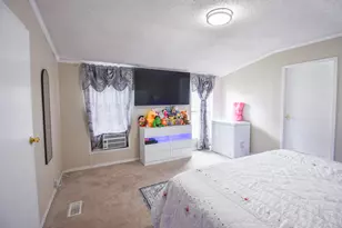 2856 W Carleton Rd, Hillsdale, MI 49242 - Photo 11