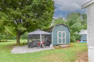 2856 W Carleton Rd, Hillsdale, MI 49242 - Photo 3
