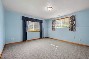 273 Fairway Ct, Plainwell, MI 49080 - Photo 17