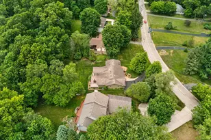 2801 N Tipsico Lake Rd, Hartland, MI 48353 - Photo 65