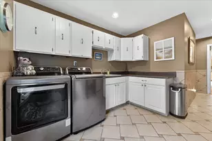 2801 N Tipsico Lake Rd, Hartland, MI 48353 - Photo 41