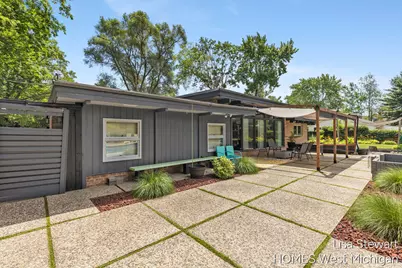 1235 Thornapple River Drive SE, Ada, MI 49301 - Photo 31