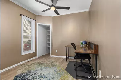 1318 Portland Avenue NE, Grand Rapids, MI 49505 - Photo 17