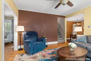 1318 Portland Ave NE, Grand Rapids, MI 49505 - Photo 9