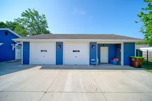 800 Bradish St, Adrian, MI 49221 - Photo 43