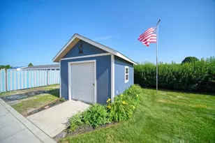 800 Bradish St, Adrian, MI 49221 - Photo 41