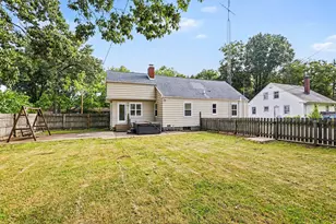 530 Montezuma Rd, Benton Harbor, MI 49022 - Photo 21