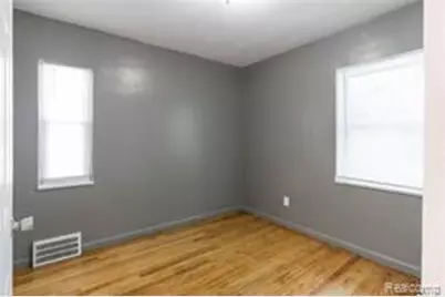 17834 Bradford Avenue, Detroit, MI 48205 - Photo 11