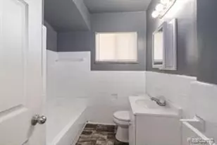 17834 Bradford Ave, Detroit, MI 48205 - Photo 13