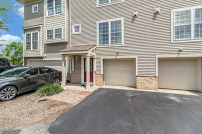 1017 Bluestem Lane, Ann Arbor, MI 48103 - Photo 3