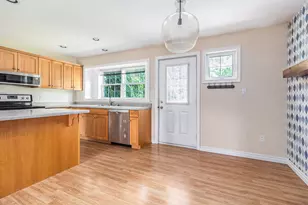 1017 Bluestem Ln, Ann Arbor, MI 48103 - Photo 11