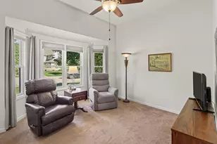 9748 Tioga Trail, Pinckney, MI 48169 - Photo 11