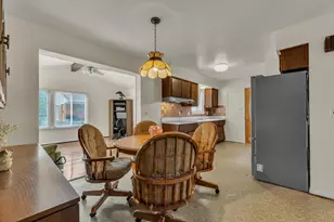 30431 Avon Ct, Westland, MI 48185 - Photo 9