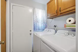 1090 5th St, Plainwell, MI 49080 - Photo 11