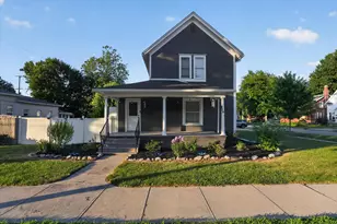 125 E Lincoln, Grand Ledge, MI 48837 - Photo 3